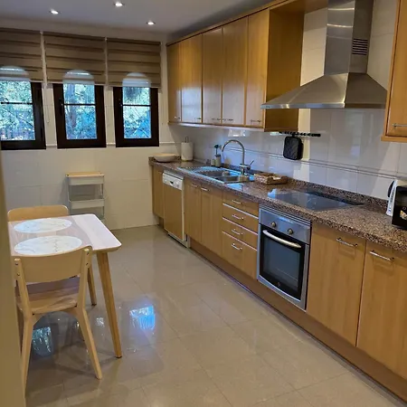 Modern 2 Bedroom - Hacienda Del Sol Apartment Estepona